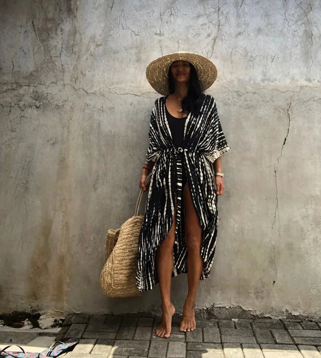 Monochrome Beach Kimono